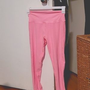High waist alo soft lounge leggings size small.  Bright pink. Like new